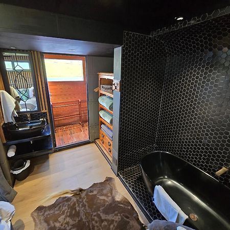 Buff & Fellow Eco Cabins George Bagian luar foto
